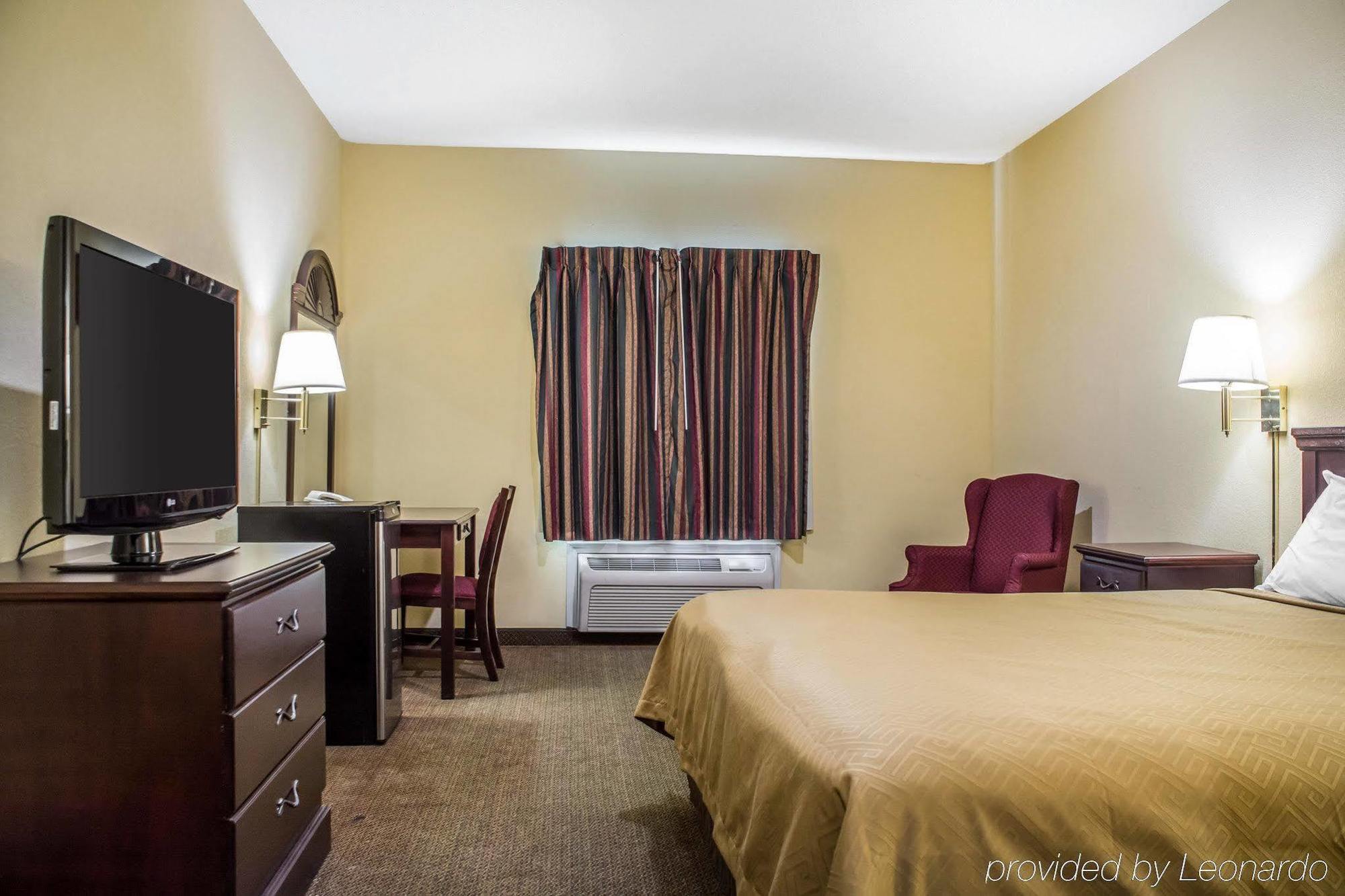 Econo Lodge & Suites Airport North Syracuse Kültér fotó